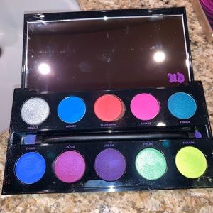 Authentic Urban Decay Electric palette